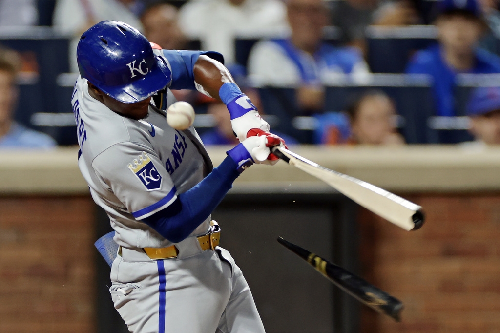 MLB(影)/太神奇!連12打席都有安打 皇家板凳球員追平124年大聯盟神紀錄