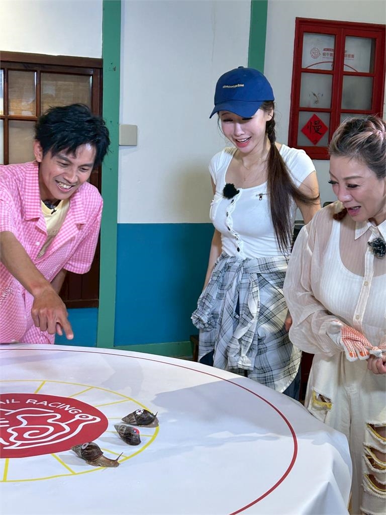 李雅英、檸檬正式加入《綜藝新時代》！李雅英外景嚇到狂飆「流利中文」笑翻全場