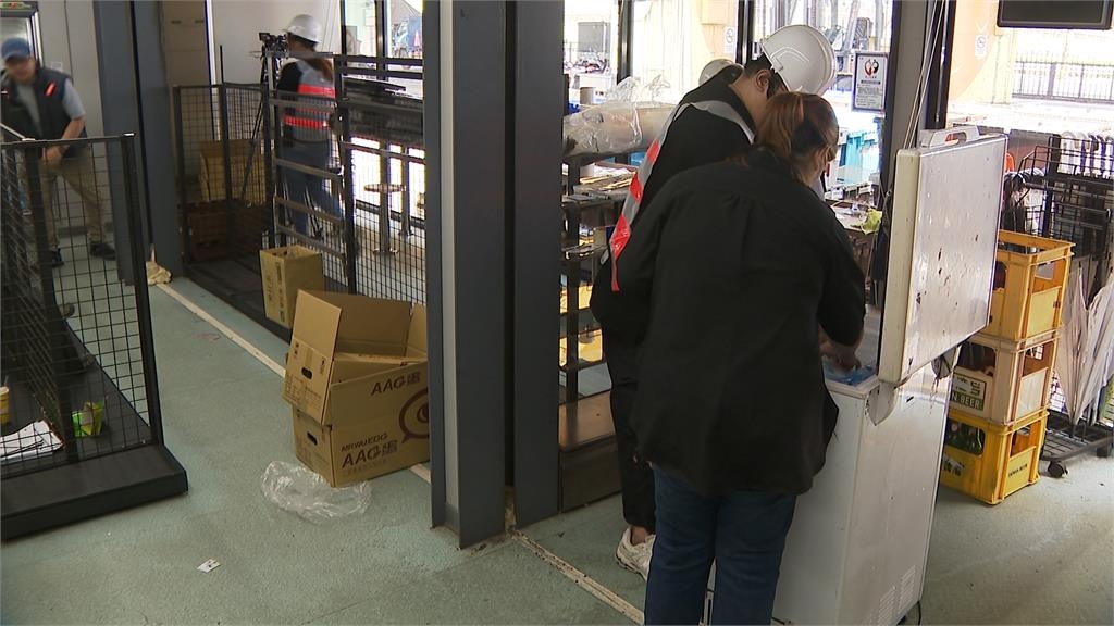 巴威颱風逼近不敢大意! 橋下貨櫃屋、攤商自費撤離