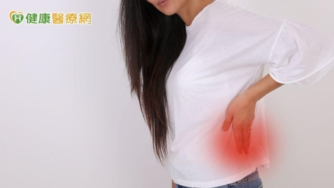 半年腎結石3次!50歲婦雙腎如「葡萄乾麵包」醫曝反覆發作原因