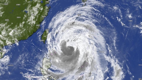 中颱「巴威」路徑鬼轉！專家曝：對台灣就是「一場大雨」而已…今日沒影響