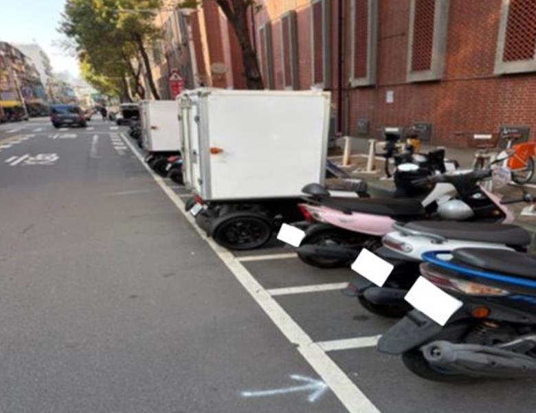 快新聞/先別急著移車!新北紅黃線停車延至「這天」 恢復時間曝光