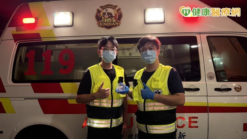 抽搐逾5分鐘恐傷腦!男子倒地靠「院前一針」驚險救回 醫揭癲癇正確急救3步驟