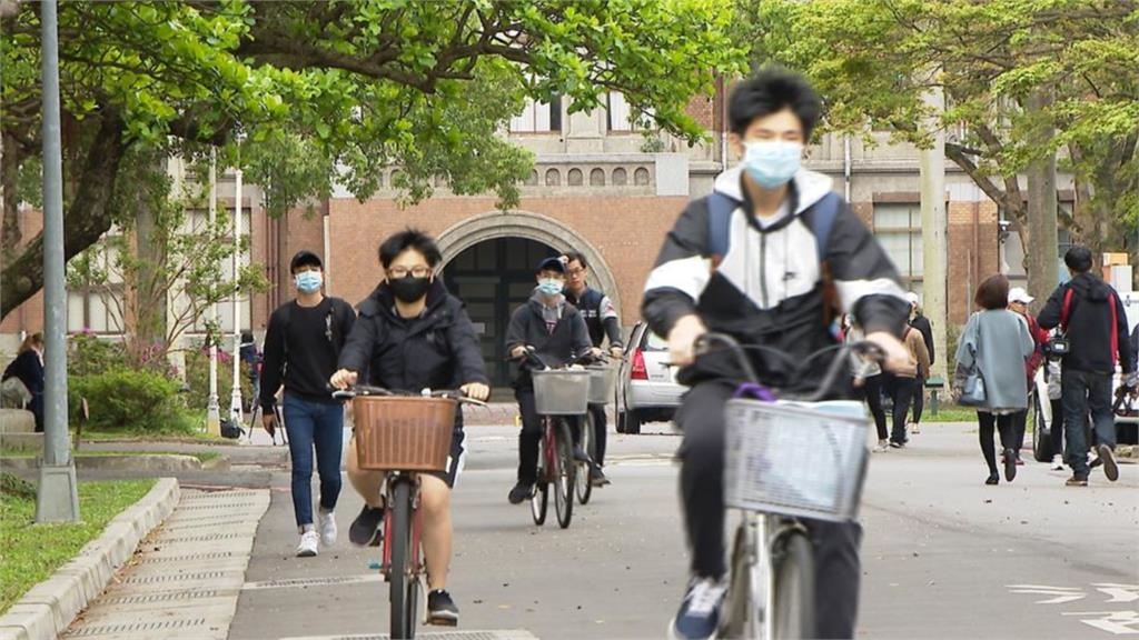 阿北「文組出身」拚到年薪300萬!公開「超絕8秘訣」:往錢多的方向走