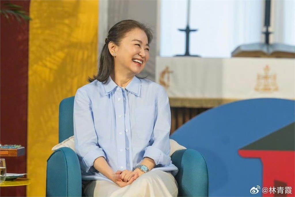 「東方不敗」推手施南生辭世　閨蜜「林青霞」淚別：不捨還是得放手