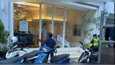 新竹音樂教室驚悚命案!陽交大美籍教授亂刀砍死師 警開4槍逮人畫面曝