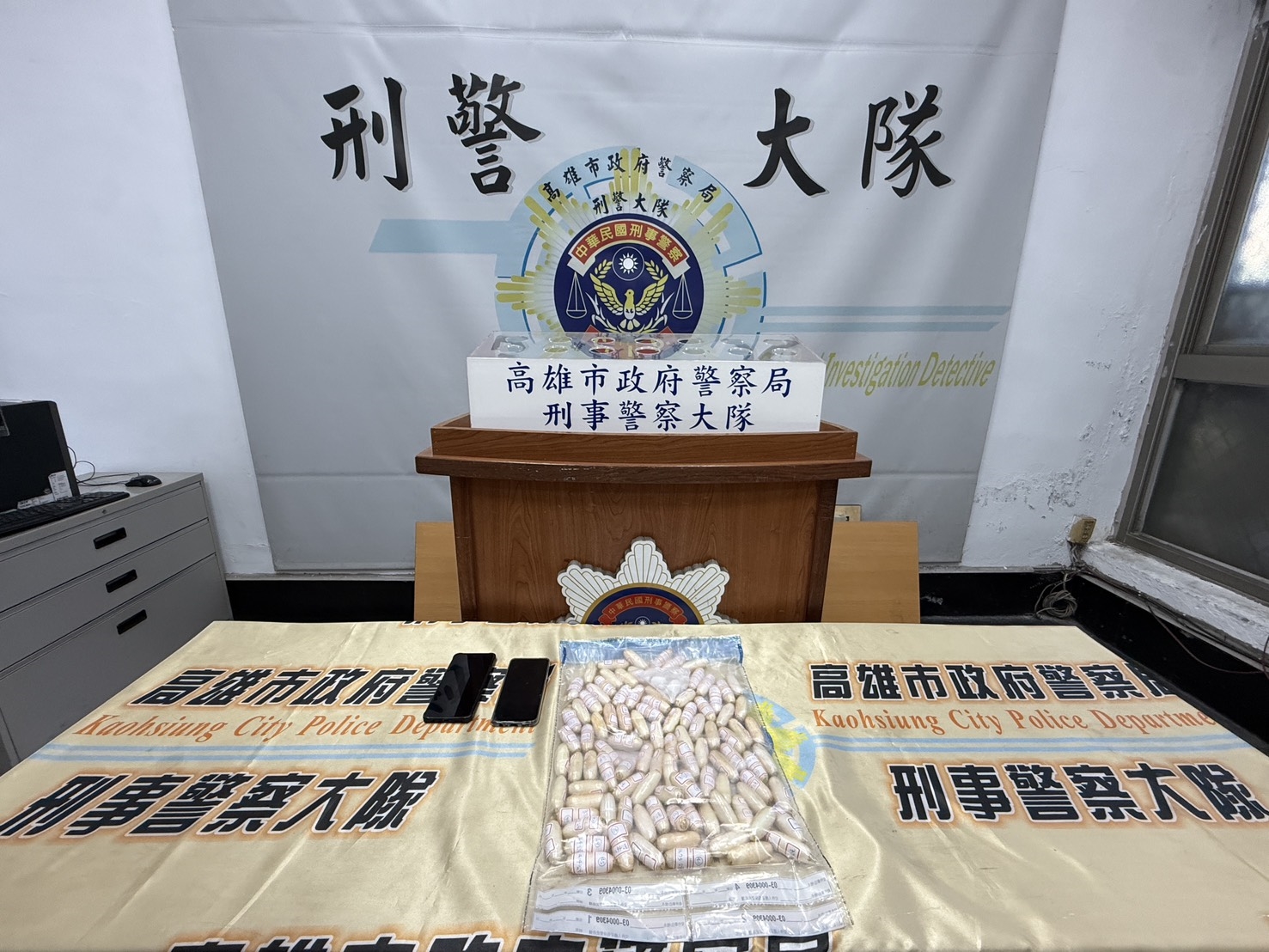 法籍大叔吞101顆海洛因闖關 醫警花5天驚險「排毒」保命