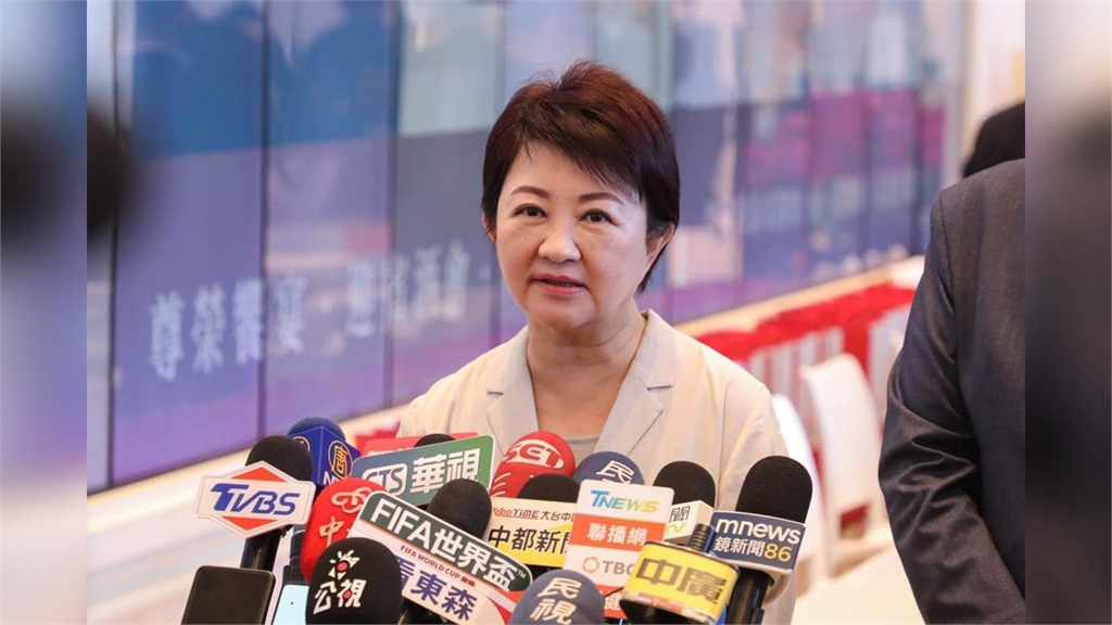 快新聞／毒油案超雙標？藍竟「禮遇盧、包圍卓」黨政人士不忍了火大開砲