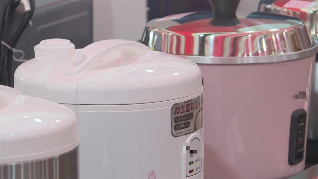 櫻花妹電子鍋壞了!衝台灣電器行見「1國民神器」猶豫 網讚:六邊形戰士