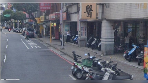 獨/這也行使緘默權?公車司機沒靠邊停害乘客被撞 問他哪家客運都拒答