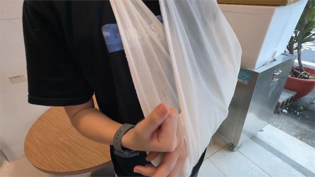 台南旅宿「浴室高低差」害摔 顧客手肘骨折控業者不聞不問