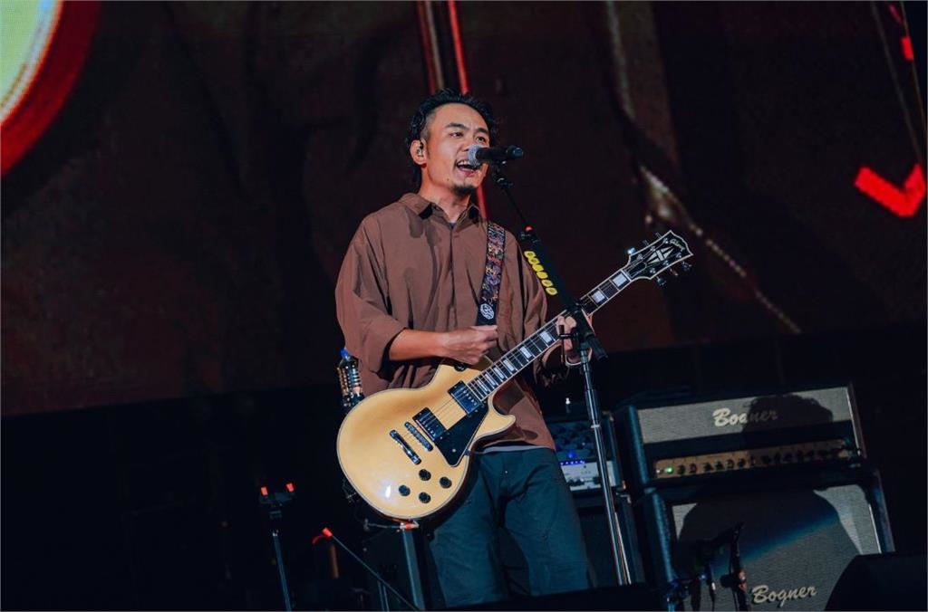 快新聞/滅火器攻蛋太夯!鄭宜農虧前夫楊大正「搶導演」 要粉絲幫忙衝人氣