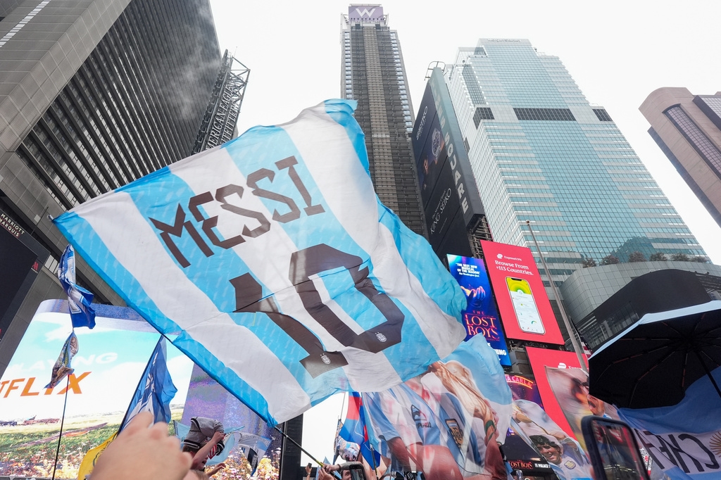 世足賽/總統不換地方、球迷不洗球衣!阿根廷決賽前全民的「迷信」狂熱