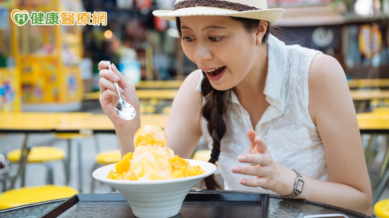 月經亂、痘痘反覆冒?醫揭夏季多囊性卵巢症候群容易惡化原因
