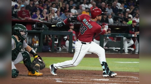 MLB(影)/亞瑞納多達生涯2000安打里程碑!加入大聯盟菁英俱樂部