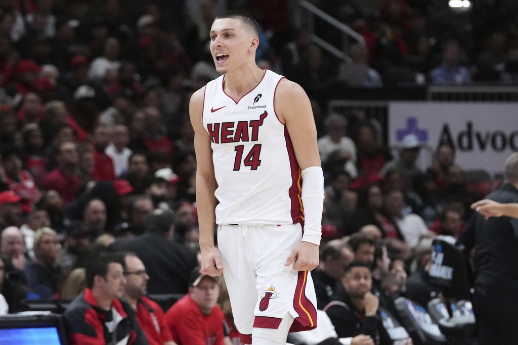NBA(影)/「英雄哥」在巴黎度假被熱火交易!最新YT影片批老東家瘋了