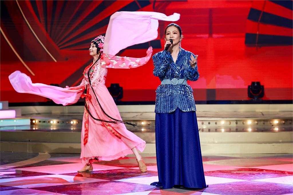 台語金曲天后黃妃當年洗頭妹被姊夫「算計」才出道!為了拿回高額報名費參加歌唱比賽