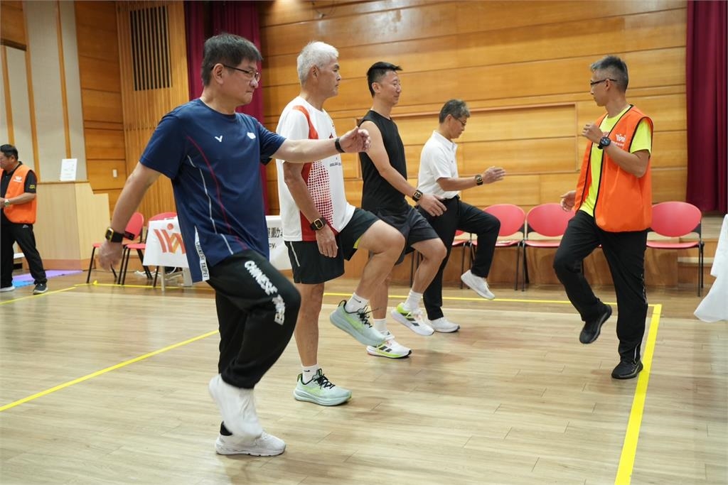 運動部/想挑戰金牌部長紀錄嗎?李洋握力結果大公開!號召全民動起來做伙PK