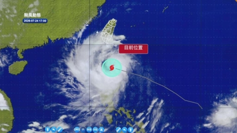 輕颱紅霞入夜後最接近台灣！東半部、恆春半島嚴防豪大雨