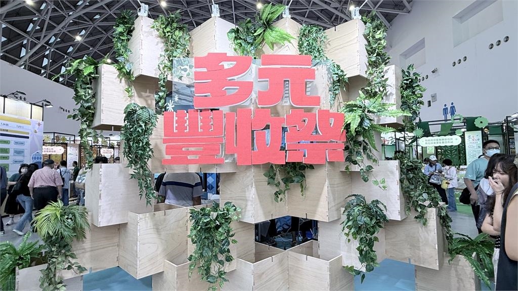 勞動部高分署假日市集 逾5千人挺在地產業展現創生、創業成果