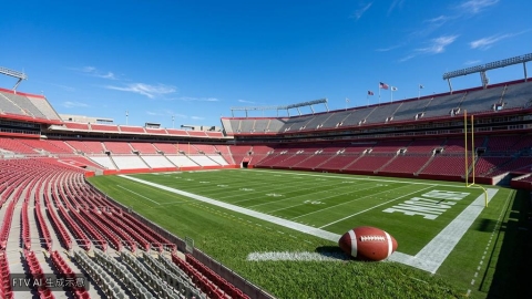曾酸自家沒粉絲 NFL球星Trey McBride改口讚紅雀球迷