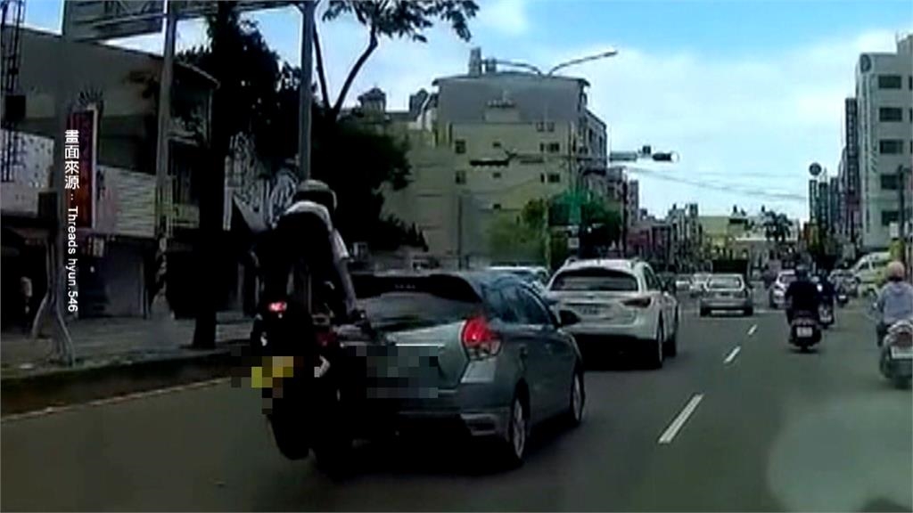 悠遊? "電動獨輪車"狂飆南投碧興路 用路人被嚇壞