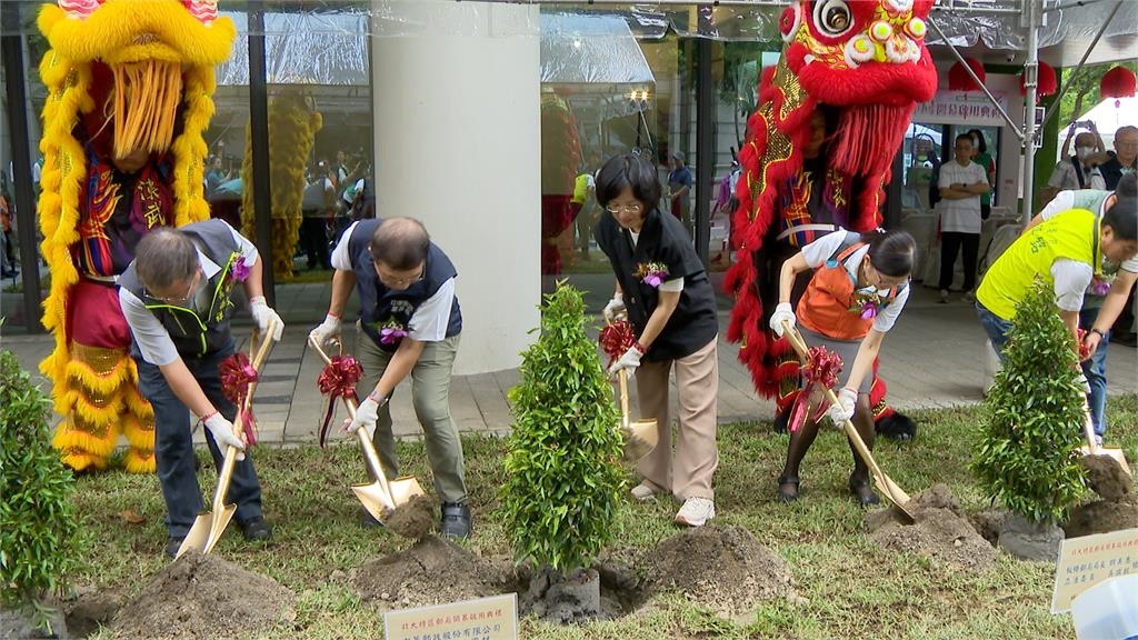 新北北大特區郵局喬遷開幕 首次結合20戶社會住宅