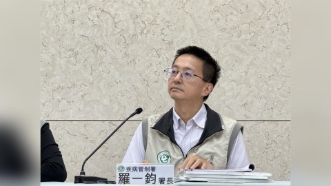 新冠超凶「成長117.4%」萬人擠就醫！   羅一鈞：高峰提早8月中