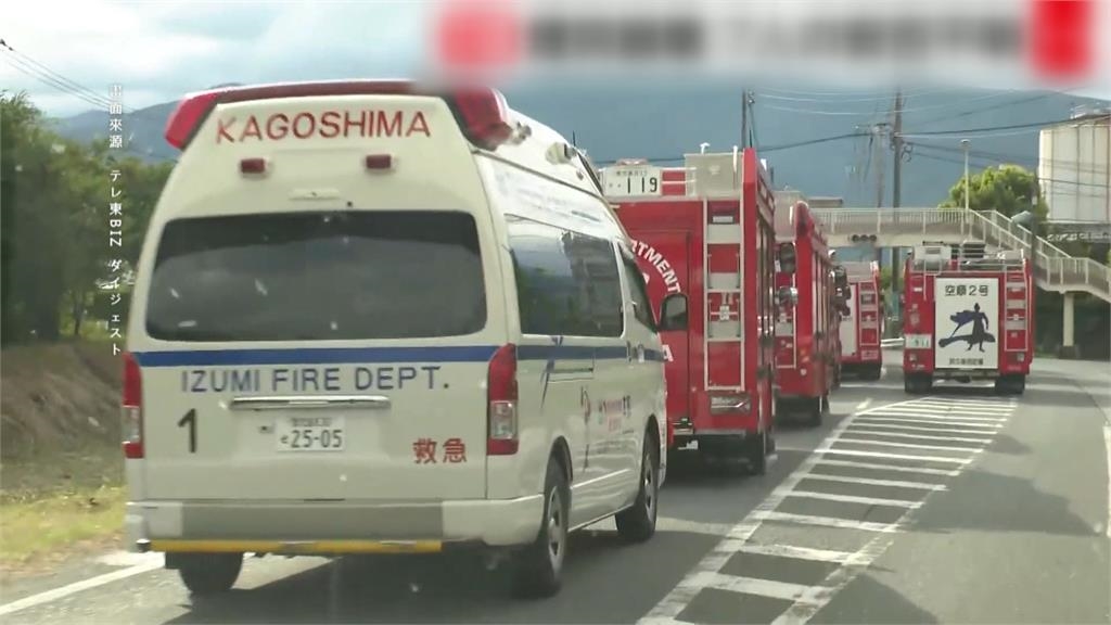 熊本強震！　八代紙廠煙囪斷兩截重壓廠房　　2人心肺停止、7人仍下落不明