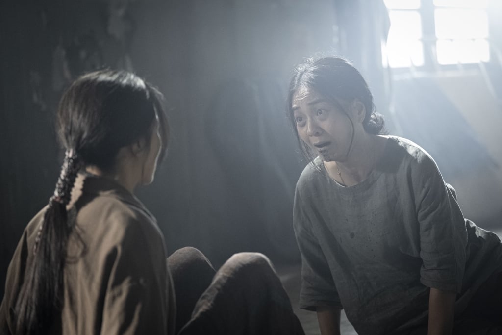 陳雪甄《粽邪4》發狂「撞頭咬指不斷」 角色演到失控宛如被附身