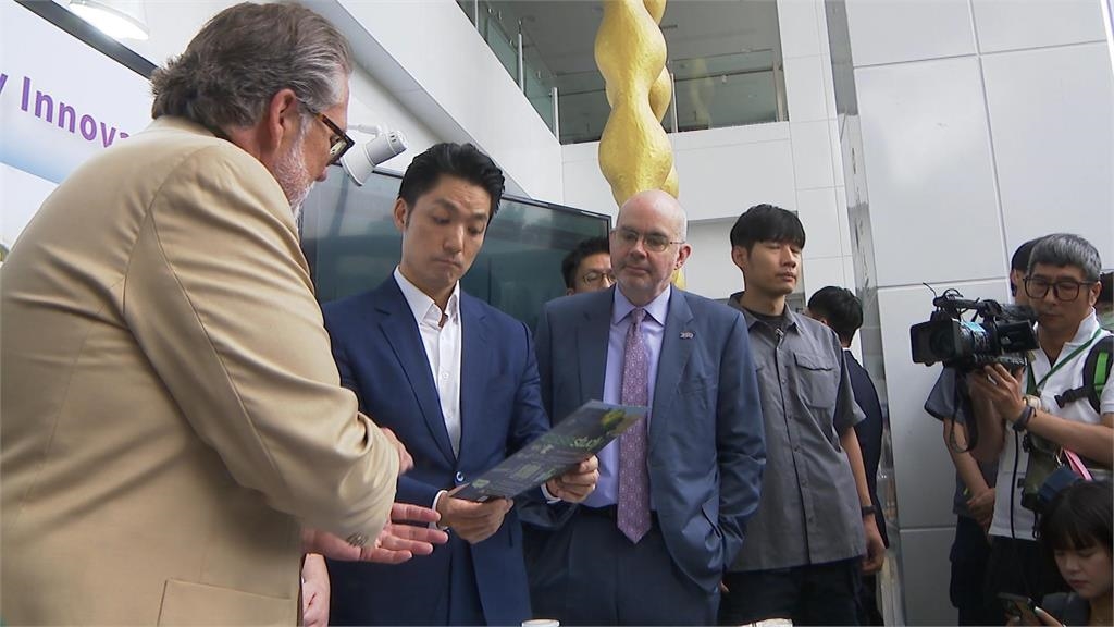 台美城市產業媒合會　蔣萬安與谷立言互動冷