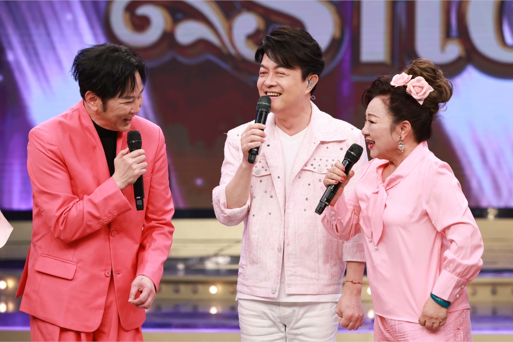 《超級冰冰Show》蔡家蓁、郭忠祐「全程0對視」 她爆唱歌全身僵硬：太緊張了