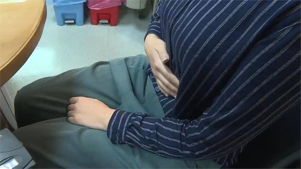 胃脹氣6個月不以為意！68歲男一查竟「胃癌第3期」醫揭1習慣藏致命危機