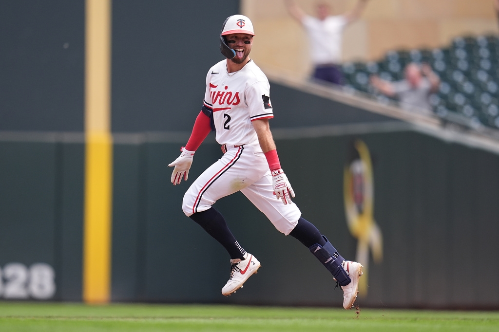 MLB(影)/火箭人之子終極再見滿貫砲!雙城百年罕見神劇本震撼全場