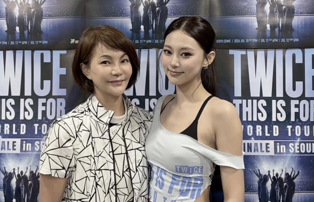 周子瑜頻傳不續約JYP!媽媽突發文吐心聲 親回兩字答應粉絲請託