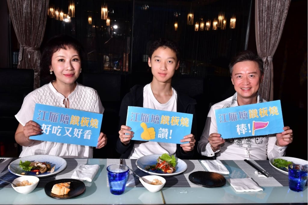 何豪傑185cm小兒子太帥了！才要升高中「廣告約不斷」 想討百萬大禮他傻眼了