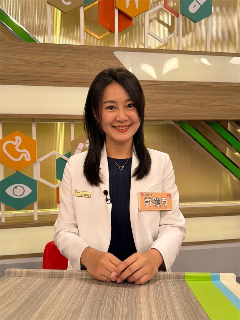 布蘭妮不喝水每天2杯珍奶解渴！引發白血球飆高住院長達15天