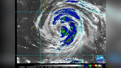 入夜變天!各地續飆高溫 「白海豚」外圍雲系靠近中南部防大雨