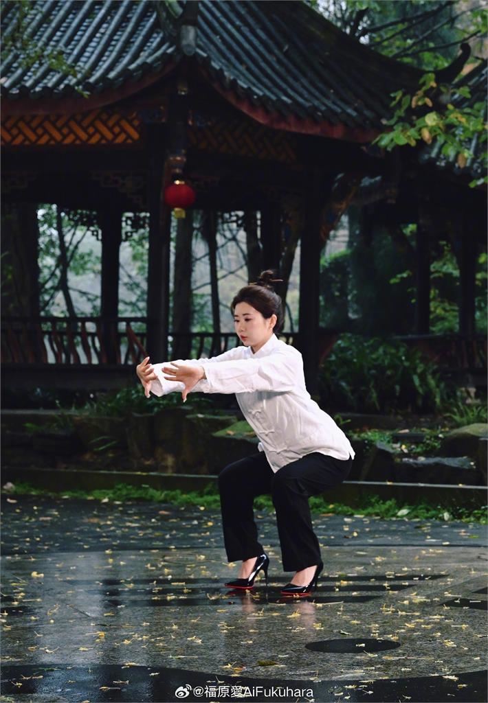 福原愛揭露中國演藝圈內幕!爆「錄影臨時改流程」小粉紅怒批:沒良心的牆頭草