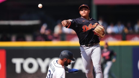 MLB(影)/李灝宇圈粉客場球迷!踢館水手被要簽名 當地狂粉:終於見到你了