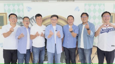 父親節前偕「奶爸連線」共讀 賴瑞隆推「2030雙語之都」七政見