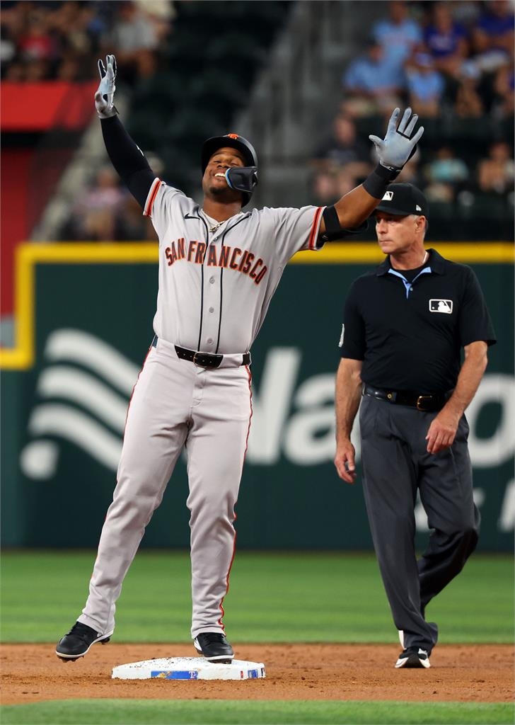 MLB(影)/巨人清倉菜鳥外野手冒出頭!小聯盟超過3千打席後大聯盟首安出爐
