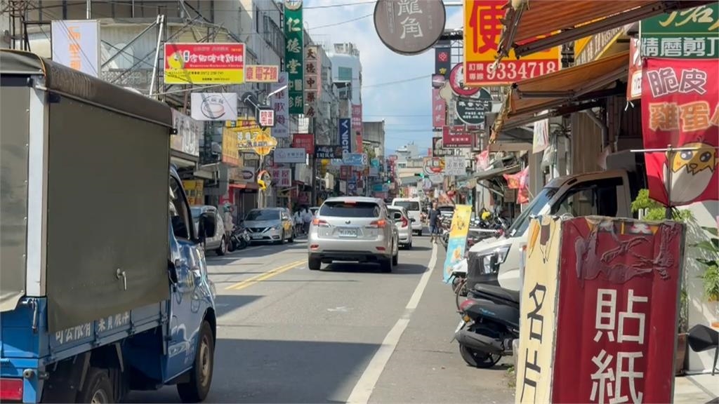 宜蘭糕餅店停車亂象 擬增設停車格反害行人不便