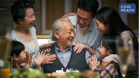 父親節先幫爸爸檢查紅字!醫:台灣中年男七成過重,「爸爸肚」恐為脂肪肝徵兆