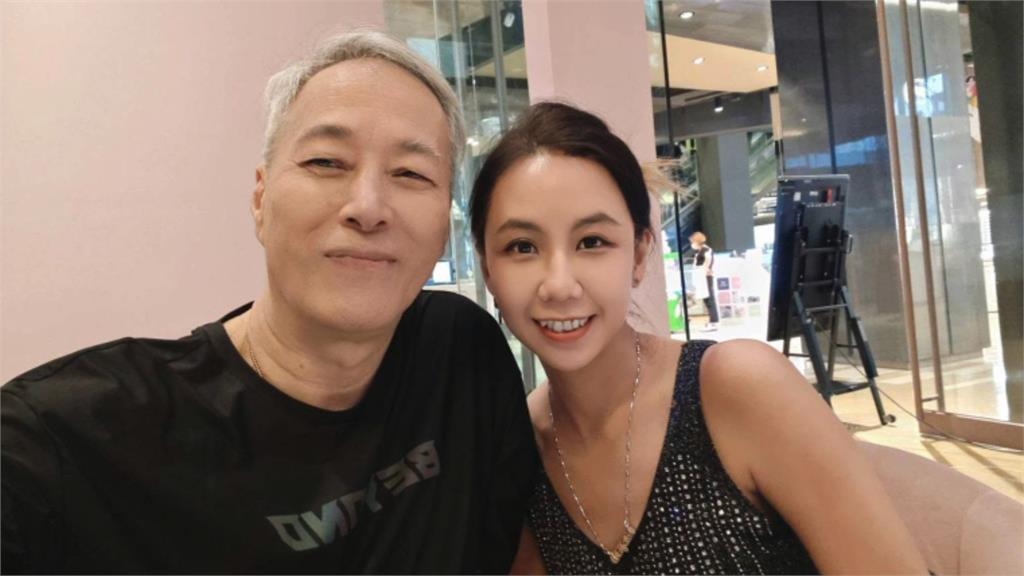 小24歲女友爆「3碩1博造假」台大發聲了!姜厚任護愛:她文盲也喜歡