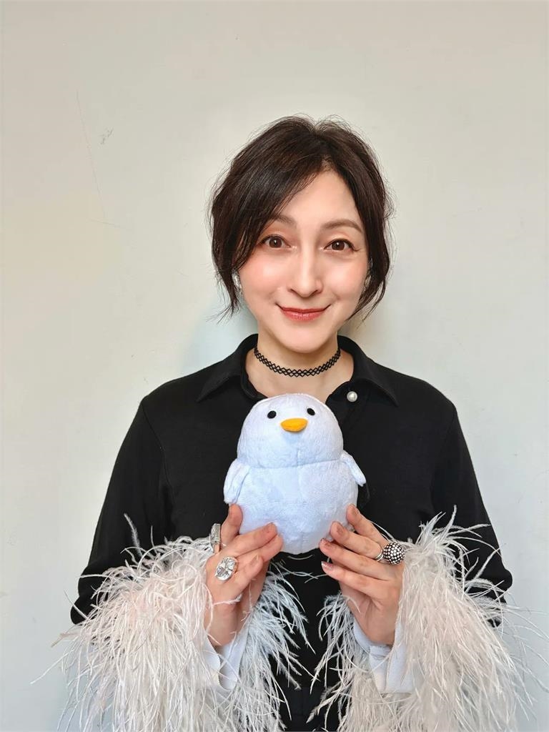 廣末涼子甩黑料「出軌+超速車禍又打護理師」!喊0偽裝「46歲真面目遭洩」日網罵翻