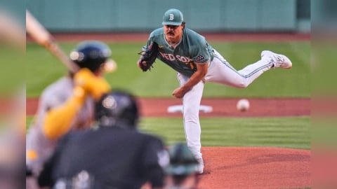 MLB(影)/「小鬍子」托勒84球狂飆14K!紅襪新王牌一戰寫下40年神紀錄
