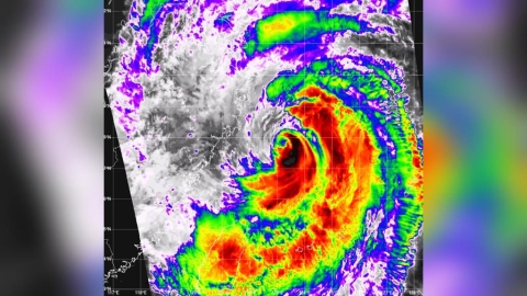 白海豚一路向西「各國路徑一致了」!螺旋雨帶狂掃北台灣⋯晚間登陸中國這地區