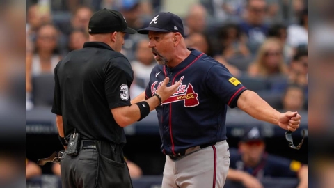 MLB(影)/勇士總教練為王牌槓上主審裁判遭驅逐!賽後稱這是糟糕的判決