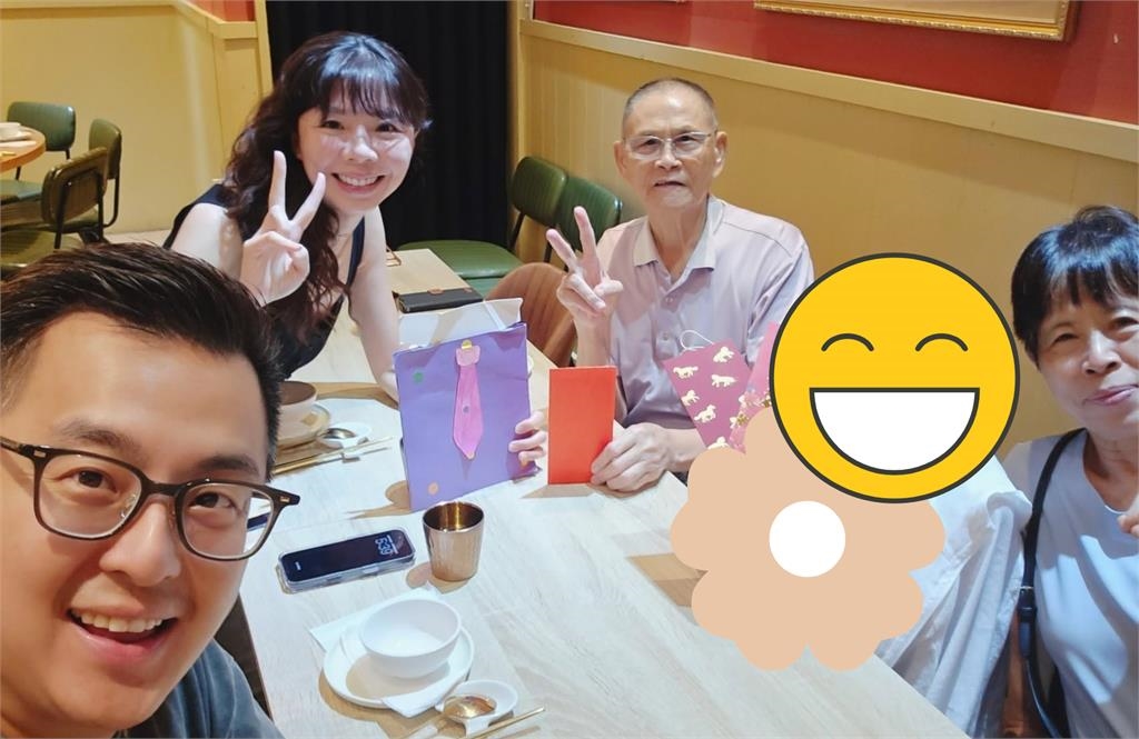 洪慈庸曬幸福全家福!洪爸「1對比變化太反差」千網湧關心:平安健康